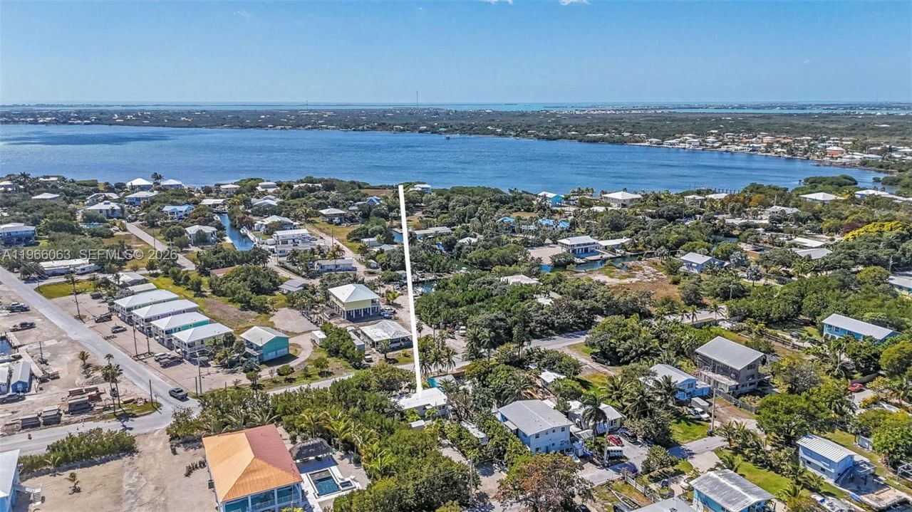 30950 Witters Ln, Big Pine Key, FL 33043 Photo