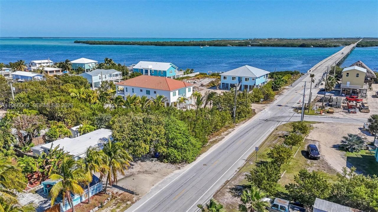 30950 Witters Ln, Big Pine Key, FL 33043 Photo