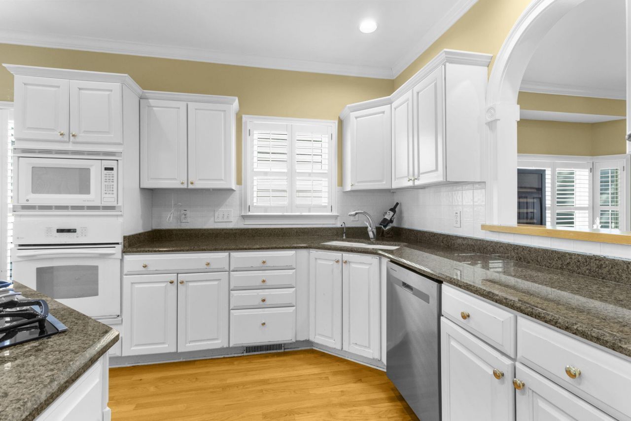 10 Commons Court Photo 25