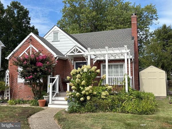 539 W KINGS HIGHWAY W, AUDUBON, NJ 08106