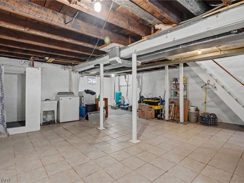 308 E Vista Avenue, Akron, OH 44319 Photo 22