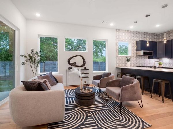 4513 S 3rd ST, Unit 2, Austin, TX 78745