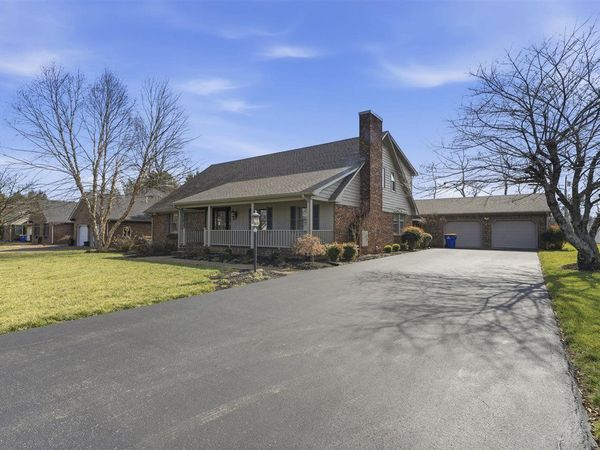 1113 Lois Lane, Bowling Green, KY 42104