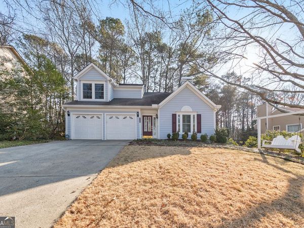 12165 Greenmont Walk, Alpharetta, GA 30009