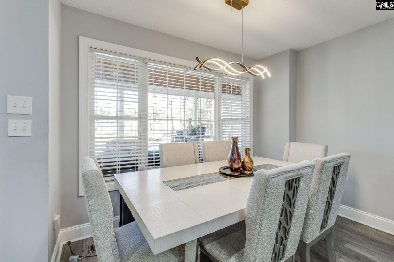 15 Freedom Lane Photo 13