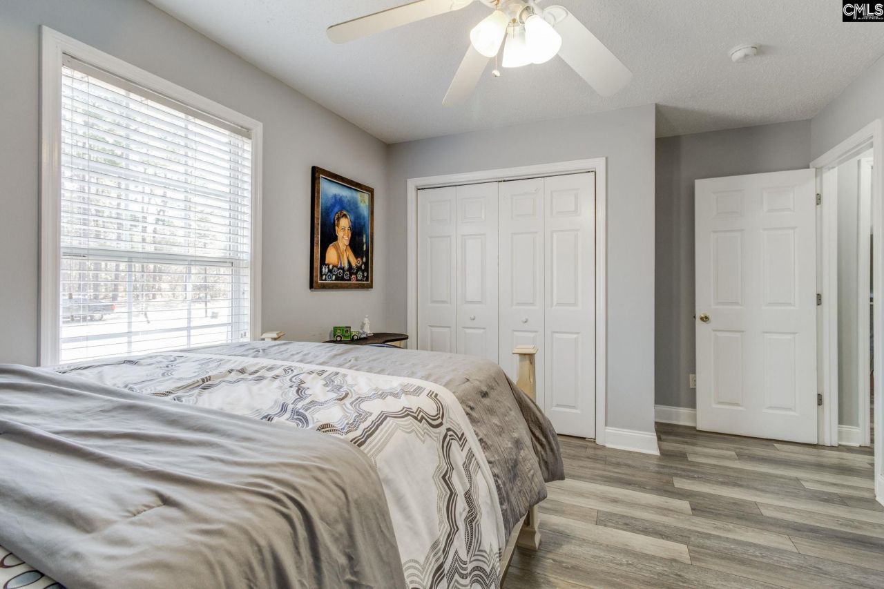 15 Freedom Lane Photo 21