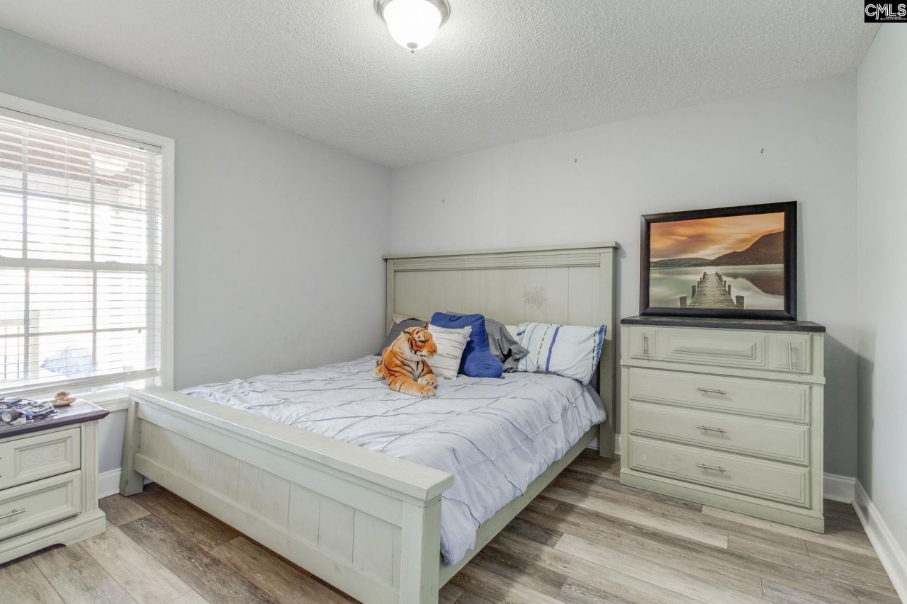 15 Freedom Lane Photo 22