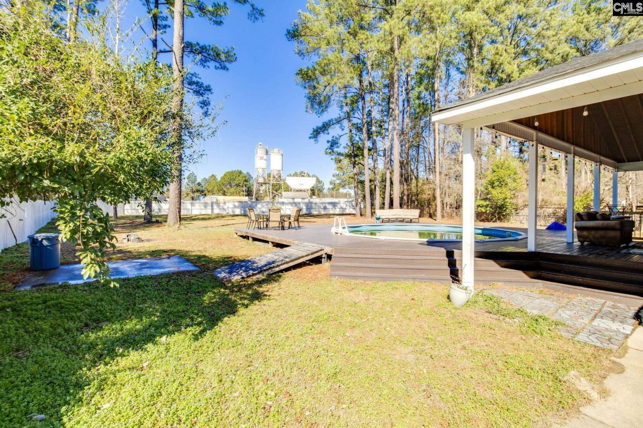 15 Freedom Lane Photo 26