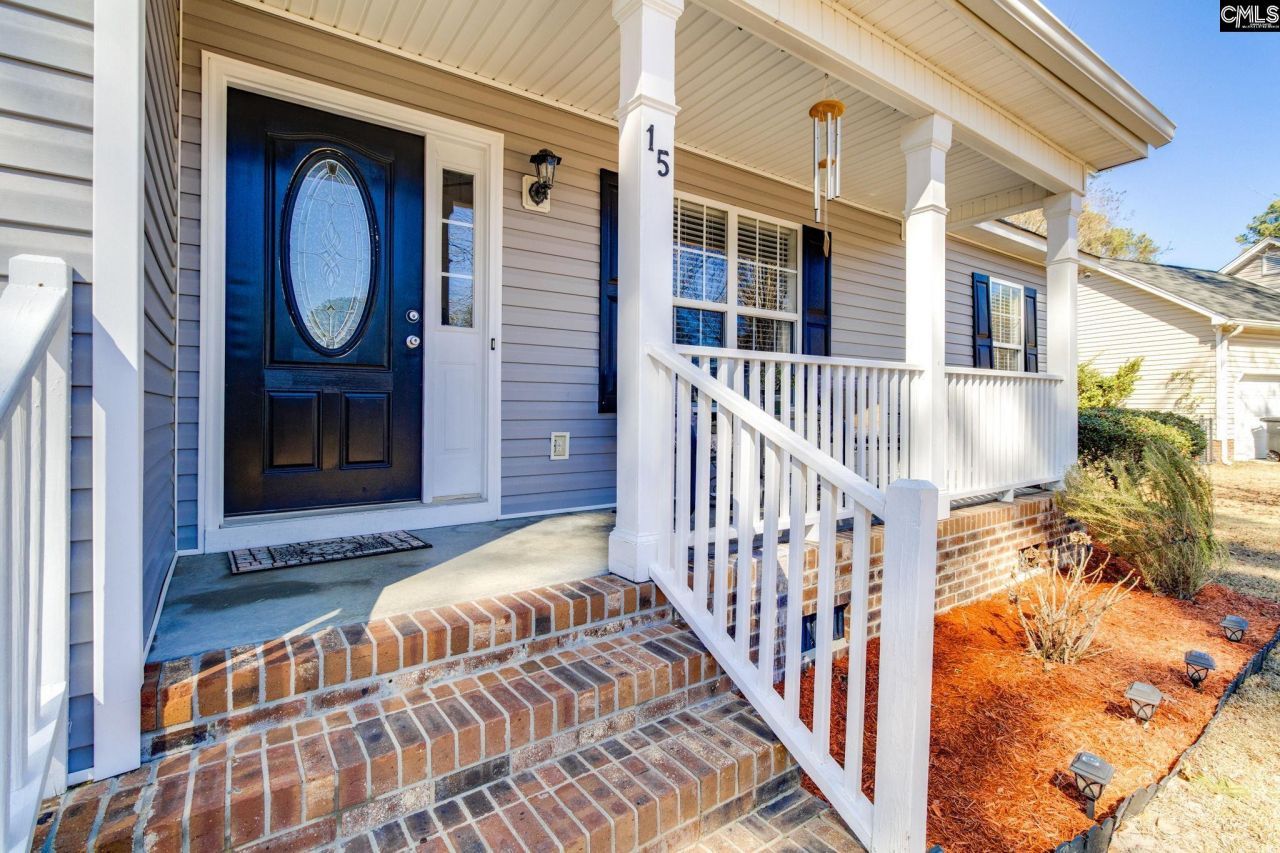 15 Freedom Lane Photo 4