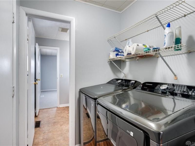 205 Olympus Drive, Hamilton, OH 45013 Photo 13