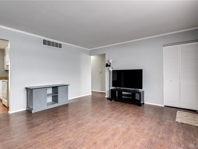 205 Olympus Drive, Hamilton, OH 45013 Photo 3