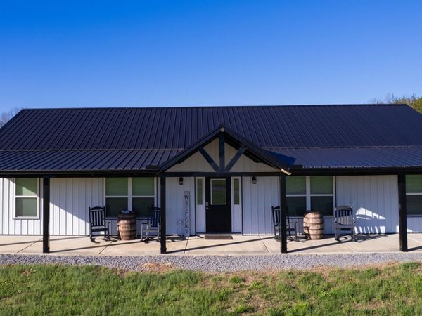 2586 Brown Shop Rd , Petersburg, TN 37144