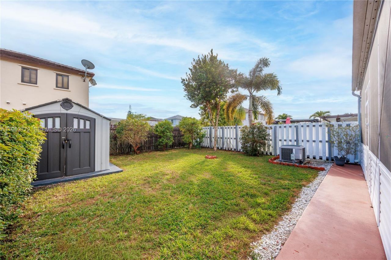 13910 SW 163rd St, Miami, FL 33177 Photo