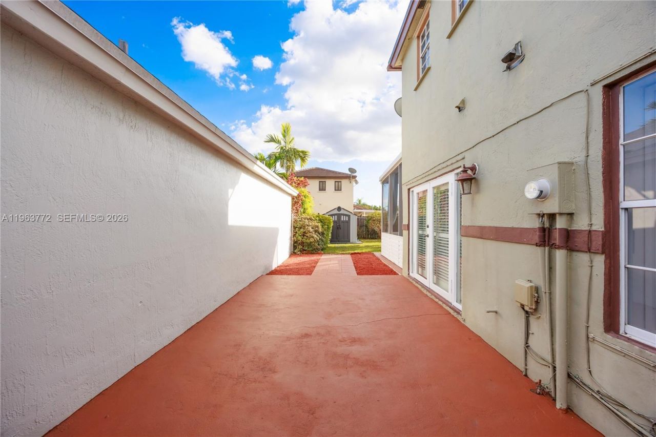 13910 SW 163rd St, Miami, FL 33177 Photo