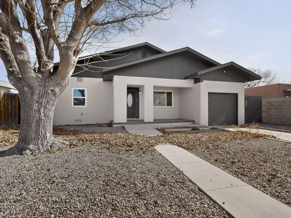5316 10th Court NW, Albuquerque, NM 87107