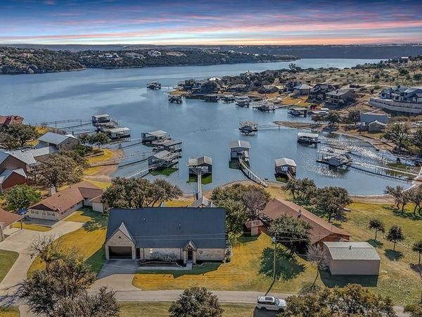 1010 Robin Lane, Possum Kingdom Lake, TX 76449