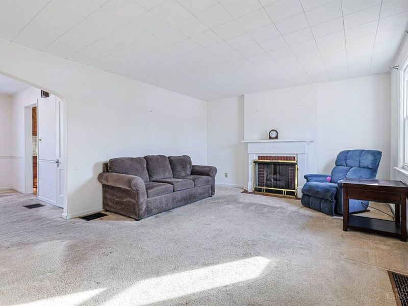 3990 Superior Avenue, Cincinnati, OH 45236 Photo 4