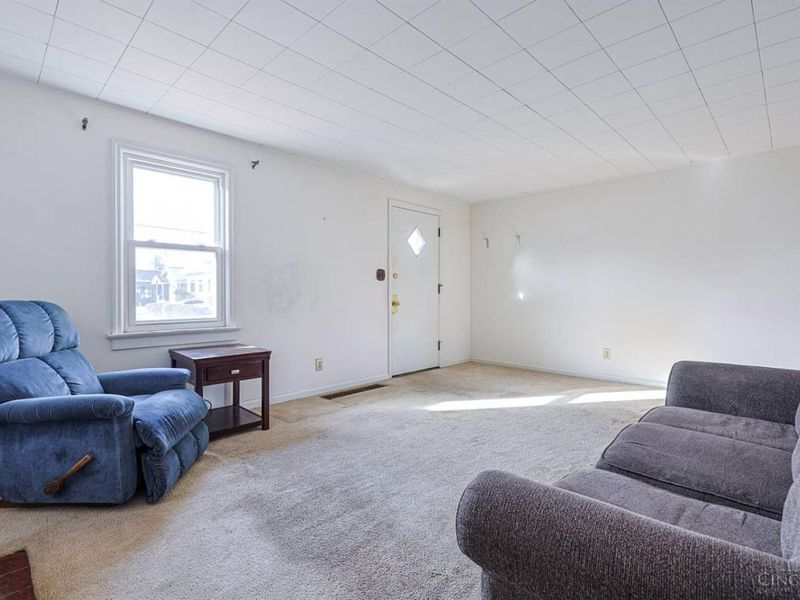 3990 Superior Avenue, Cincinnati, OH 45236 Photo 6