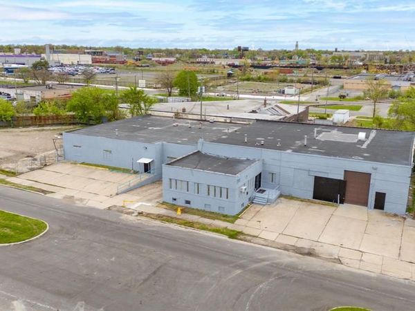 9900 NORTHLAWN Street , Detroit, MI 48204