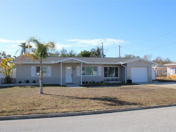 5984 47TH AVENUE N, KENNETH CITY, FL 33709