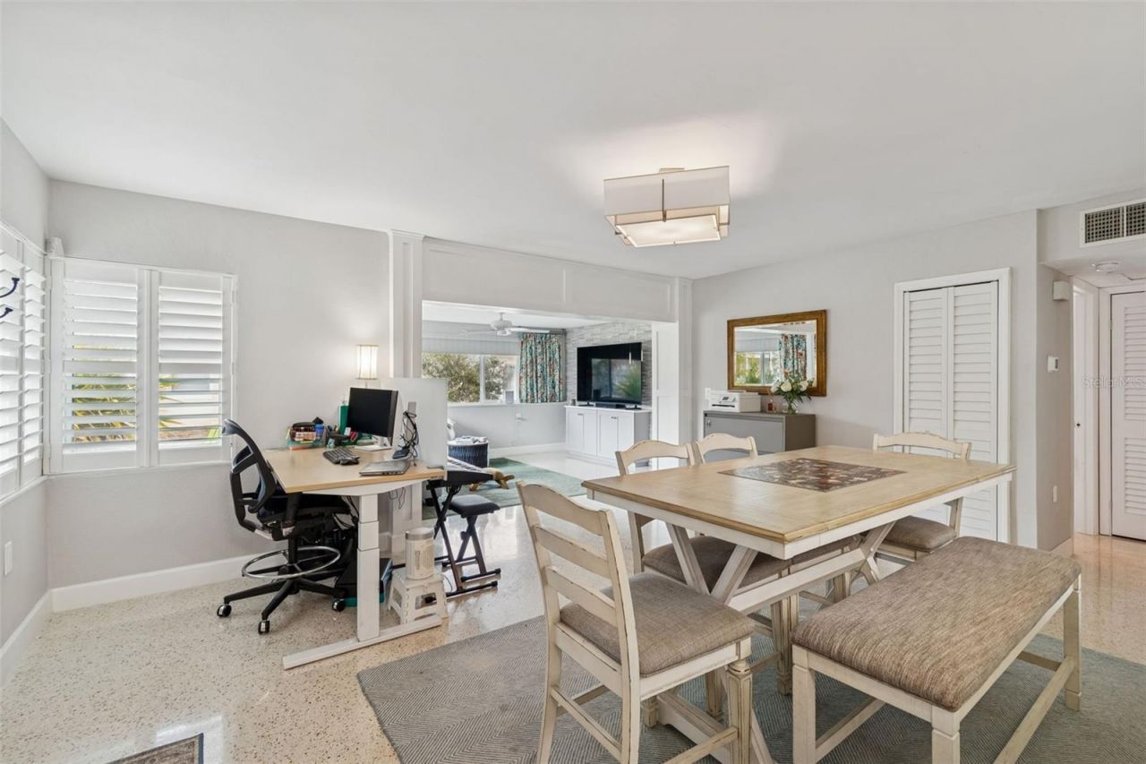 2427 Baywood Drive W, Dunedin, FL 34698 Photo