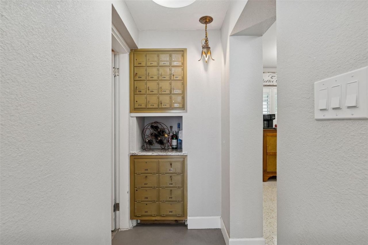 2427 Baywood Drive W, Dunedin, FL 34698 Photo