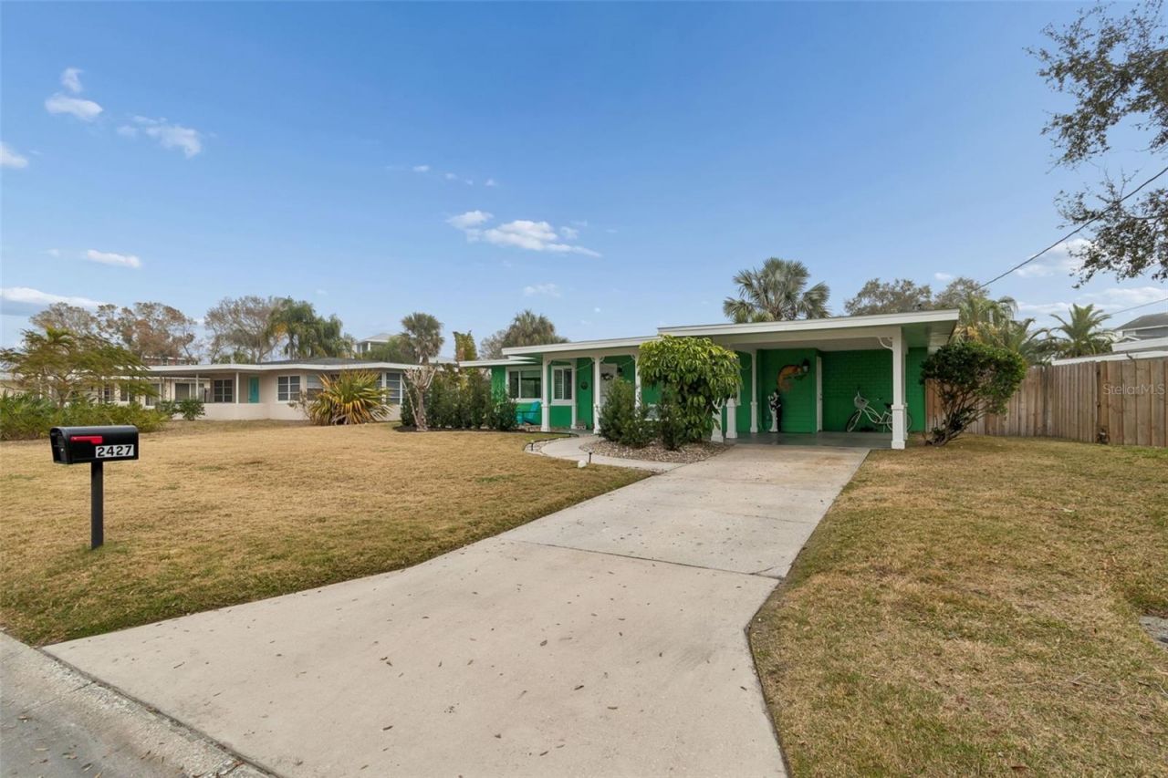 2427 Baywood Drive W, Dunedin, FL 34698 Photo