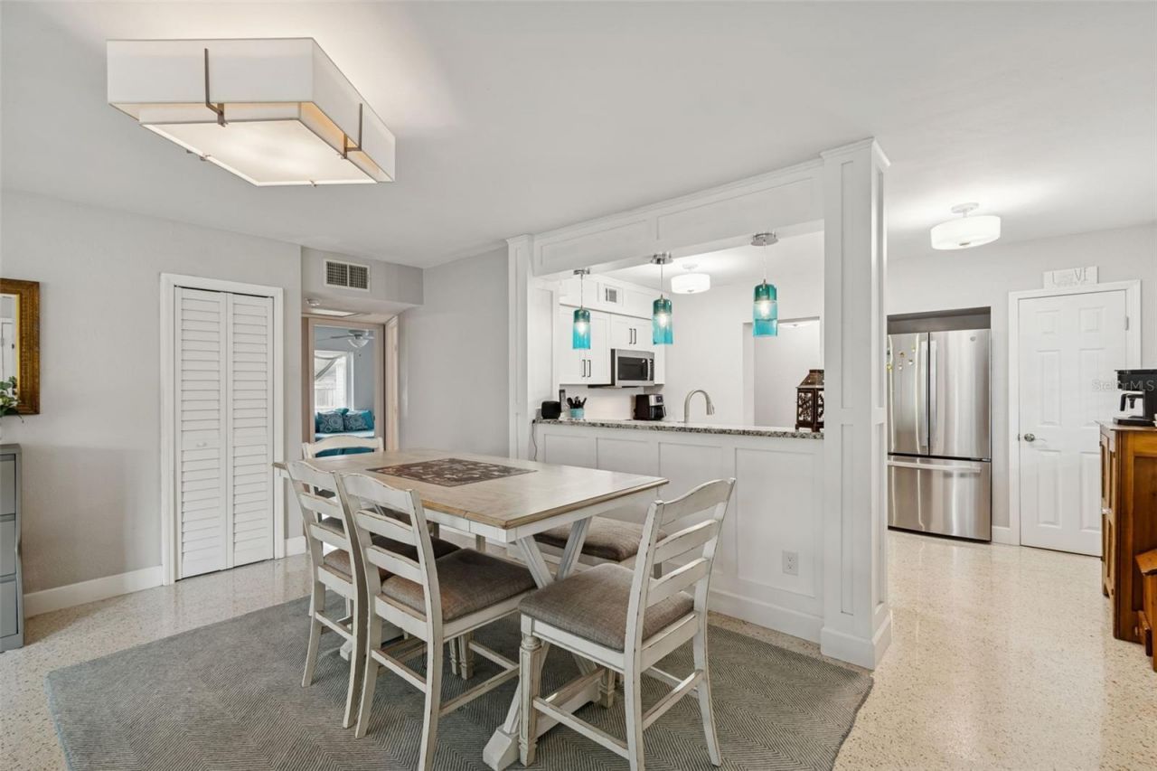 2427 Baywood Drive W, Dunedin, FL 34698 Photo