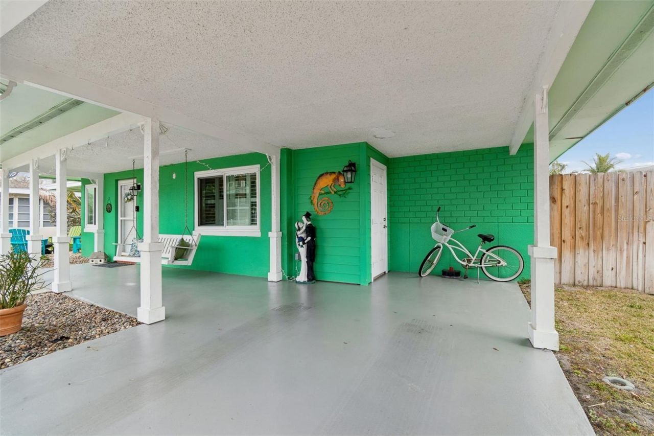 2427 Baywood Drive W, Dunedin, FL 34698 Photo