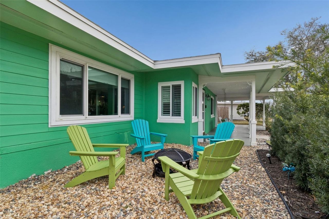 2427 Baywood Drive W, Dunedin, FL 34698 Photo