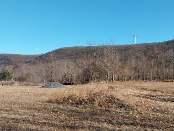 160 E SPRUCE STREET, RINGTOWN, PA 17967