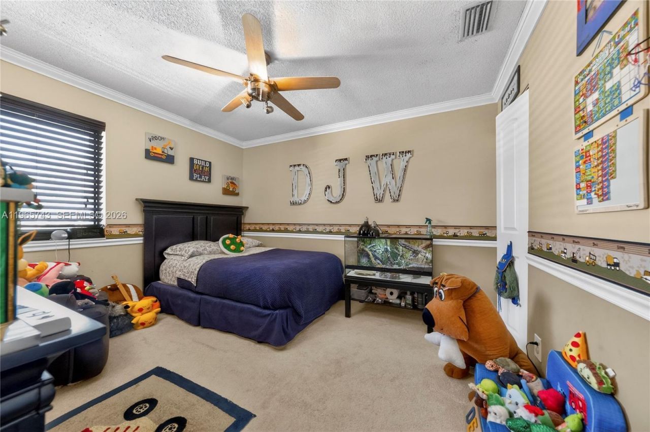 8733 Cleary Blvd, Plantation, FL 33324 Photo