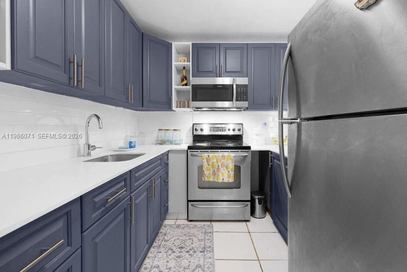 325 NW 72nd Ave, Unit 308, Miami, FL 33126 Photo