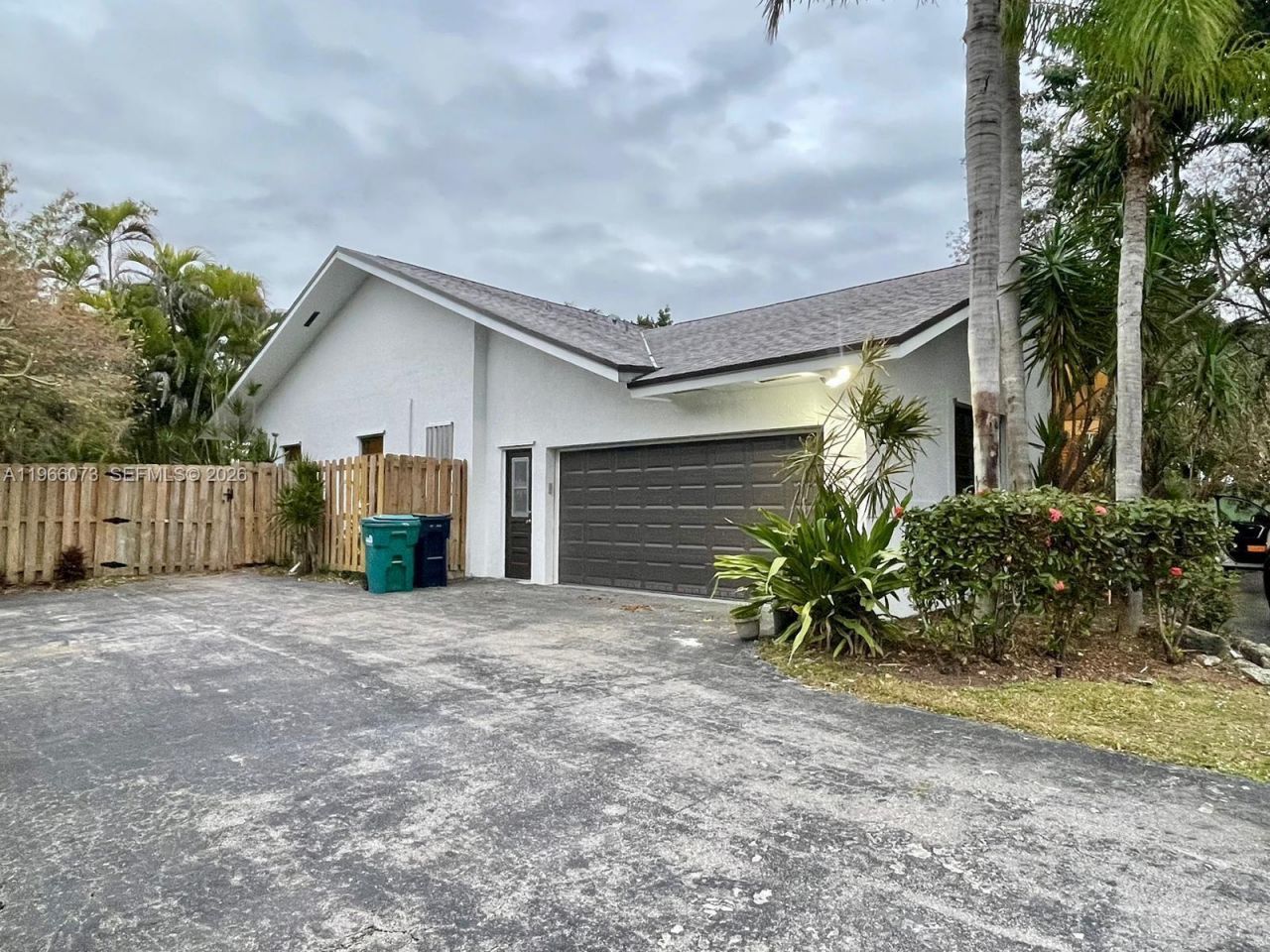 8501 SW 178th St , Unit 1, Palmetto Bay, FL 33157 Photo