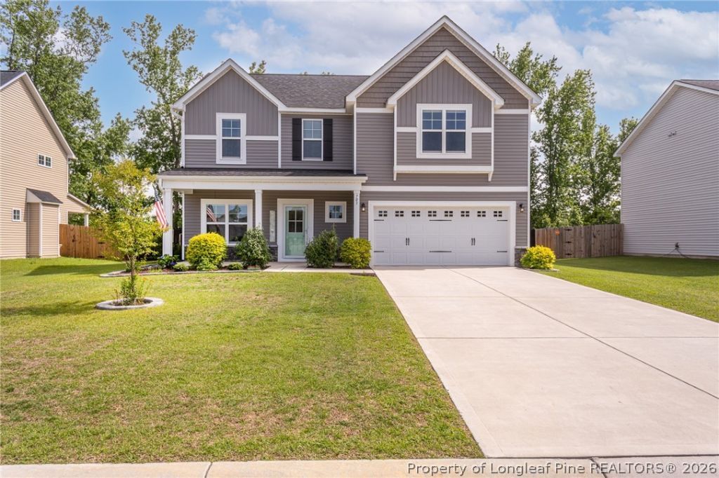 703 Amusement Drive, Hope Mills, NC 28348 Main Photo