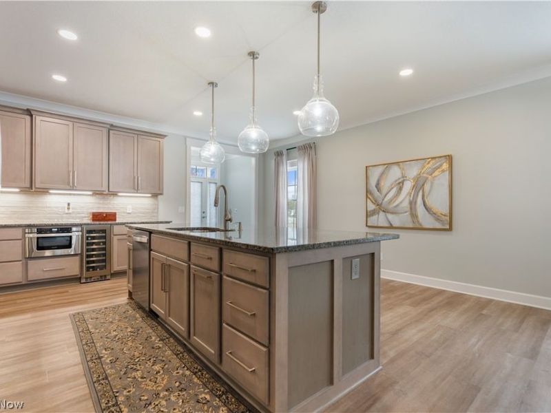 3542 Red Tail Circle NW, Canton, OH 44708 Photo 3