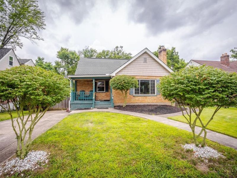 6705 Elwynne Drive, Silverton, OH 45236 Photo 2