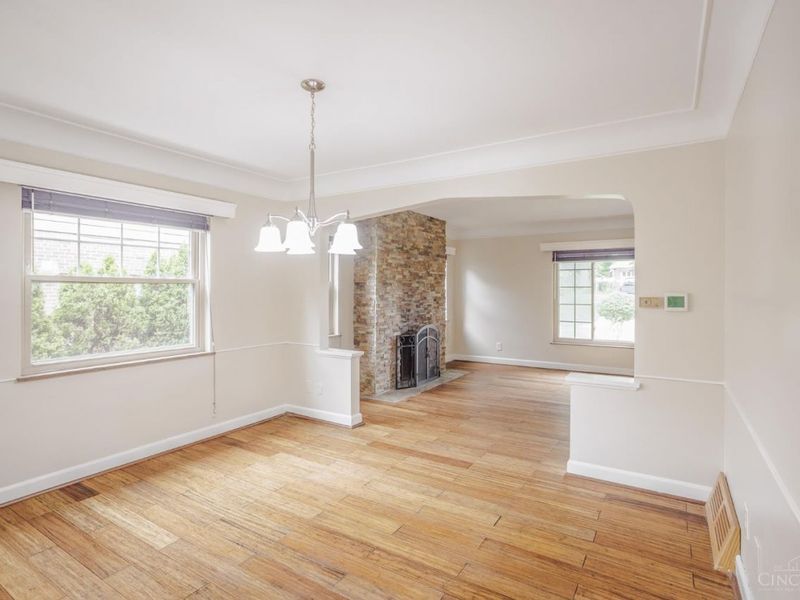 6705 Elwynne Drive, Silverton, OH 45236 Photo 8