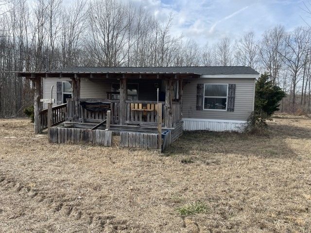 111 Jana Ln, Hohenwald, TN 38462 Main Photo