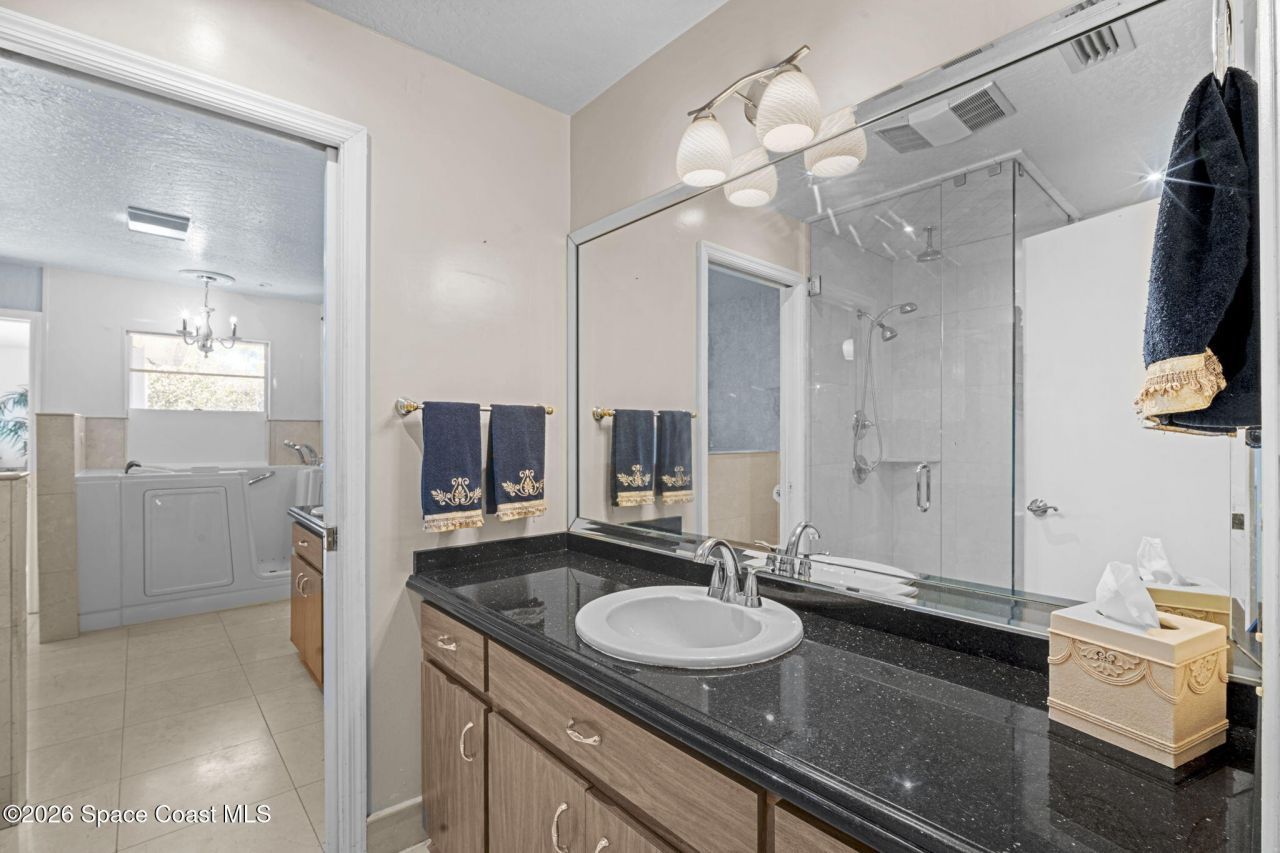 620 W Pine Road, Melbourne, FL 32904 Photo