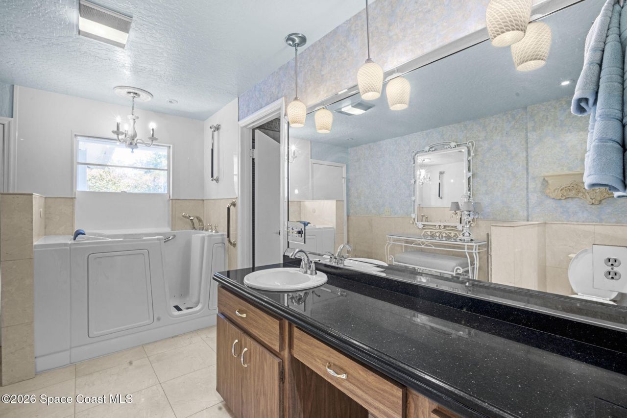 620 W Pine Road, Melbourne, FL 32904 Photo