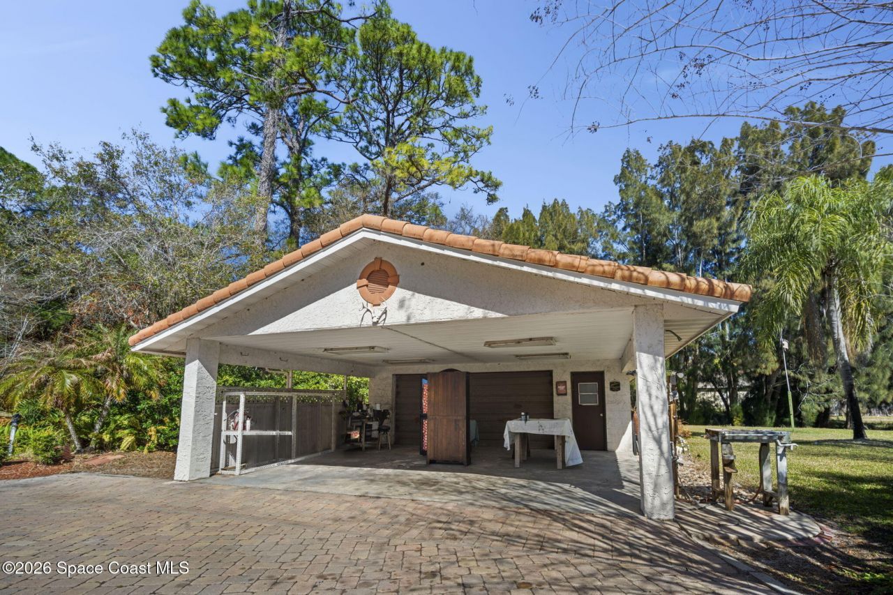 620 W Pine Road, Melbourne, FL 32904 Photo