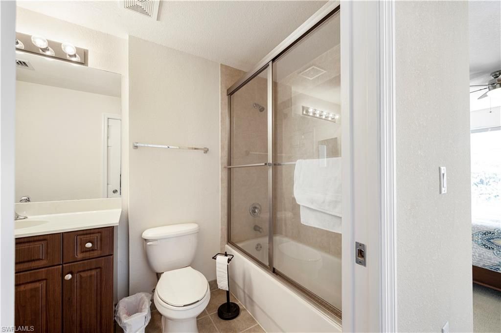 13180 Bella Casa Cir, Unit 166, Fort Myers, FL 33966 Photo