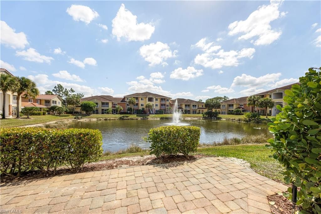 13180 Bella Casa Cir, Unit 166, Fort Myers, FL 33966 Photo