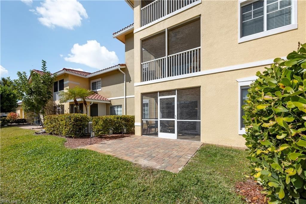 13180 Bella Casa Cir, Unit 166, Fort Myers, FL 33966 Photo
