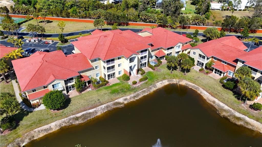 13180 Bella Casa Cir, Unit 166, Fort Myers, FL 33966 Photo