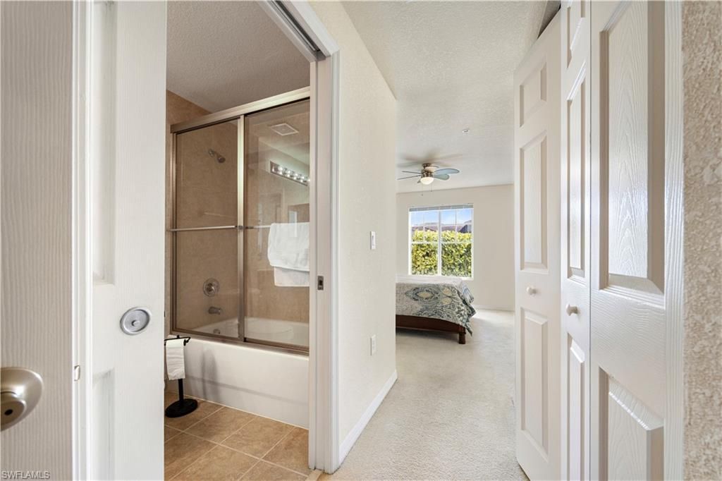 13180 Bella Casa Cir, Unit 166, Fort Myers, FL 33966 Photo