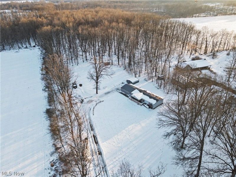 9672 Whippoorwill Road, Diamond, OH 44412 Photo 22