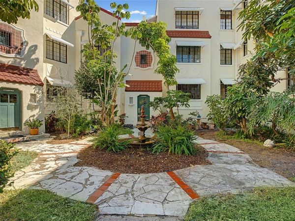 210 N 17TH STREET W, Unit 21, BRADENTON, FL 34205