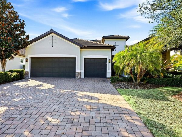 12007 PERENNIAL PLACE, LAKEWOOD RANCH, FL 34211